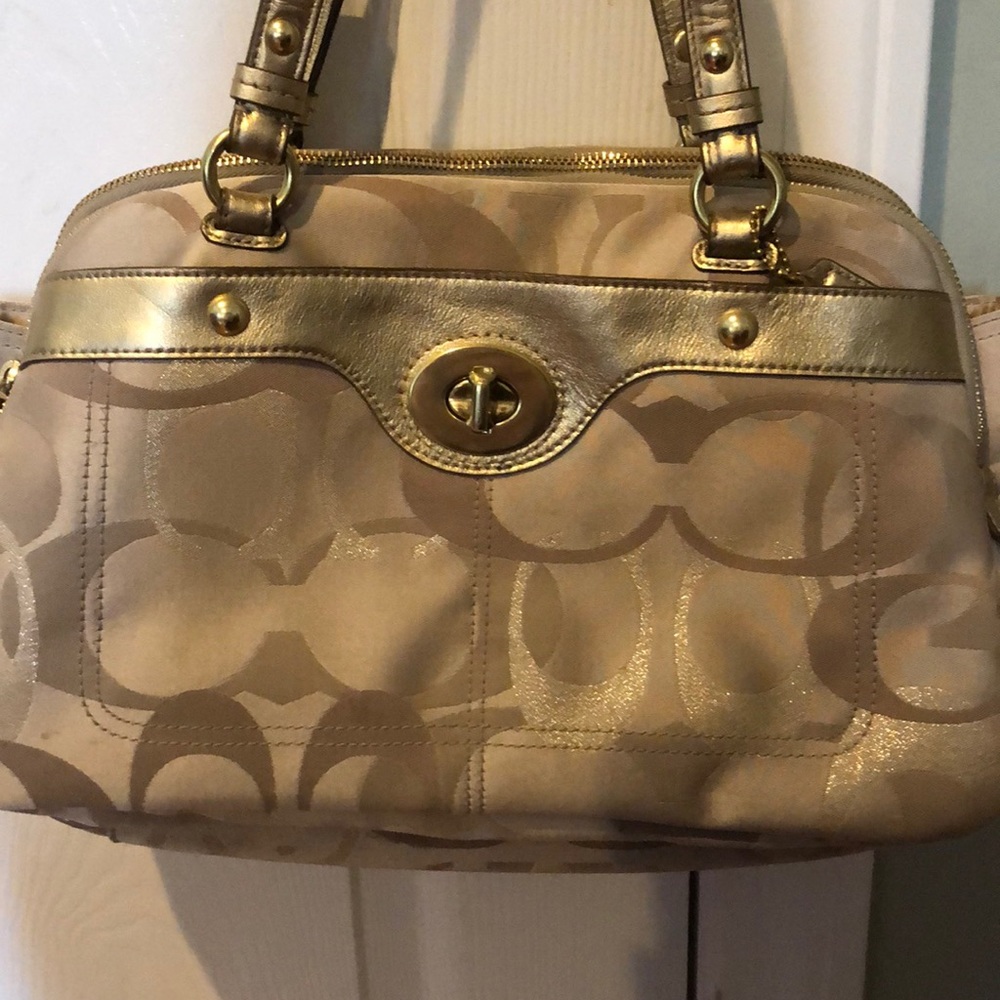 Gold Signature Coach Purse π - Picture 2 of 5